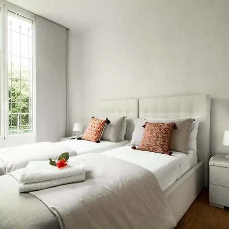 La 2 - Elegant And Cozy With Free Parking And A C *