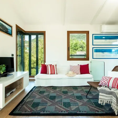 La 2 - Elegant And Cozy With Free Parking And A C * Рапалло