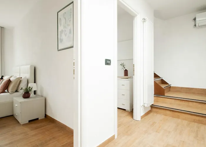 La 2 - Elegant And Cozy With Free Parking And A C Ferienhaus Rapallo